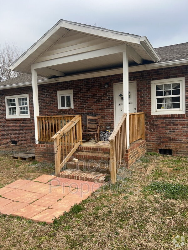 Building Photo - 545 Harper Rd Rental
