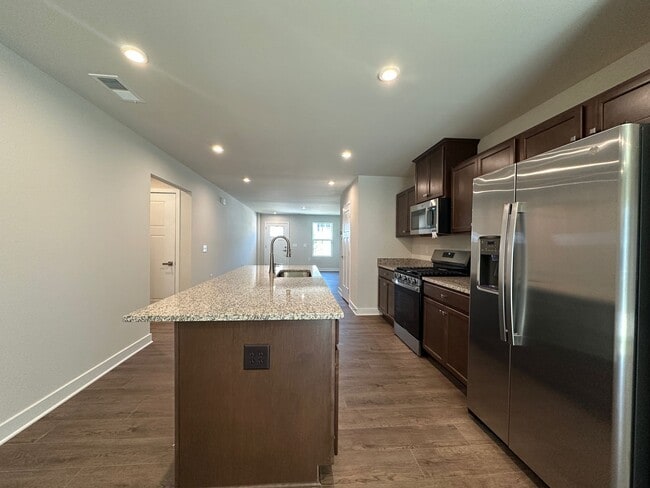 Photo - 127 Jameson Pk Dr Townhome