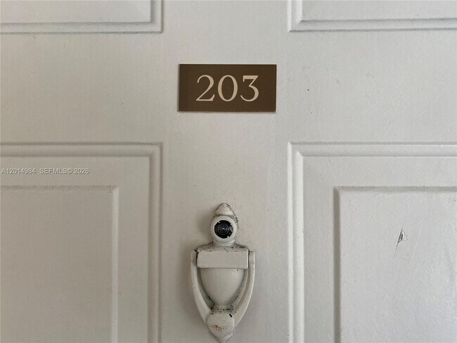Photo - 18820 NW 57th Ave Unit 203