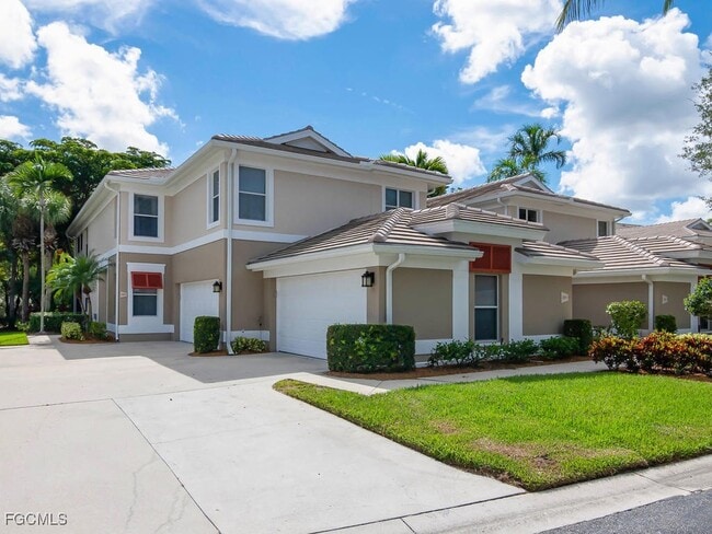 Building Photo - 945 Carrick Bend Cir Unit 201 Rental
