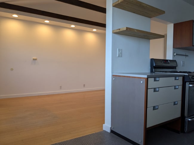 Photo - 254 3rd Ave Unidad 254