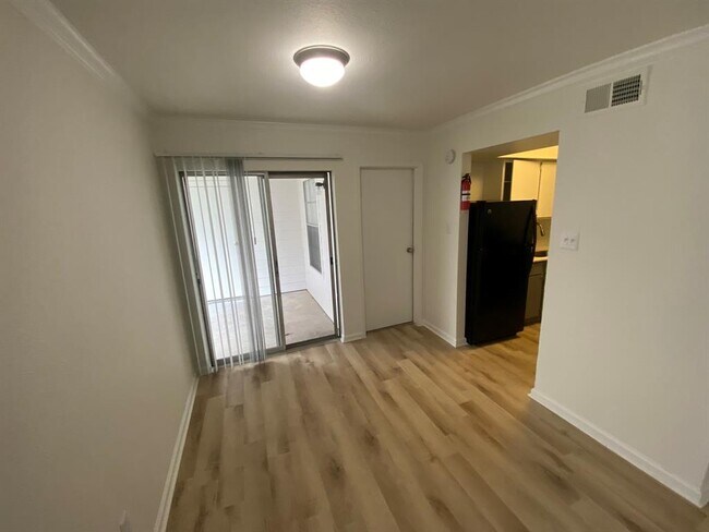 Photo - 12902 Brant Rock Dr Unidad 223