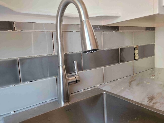 4216 South Ave Unit 3