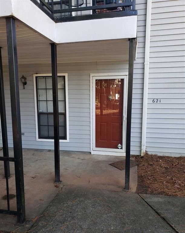 Photo - 621 Windchase Ln