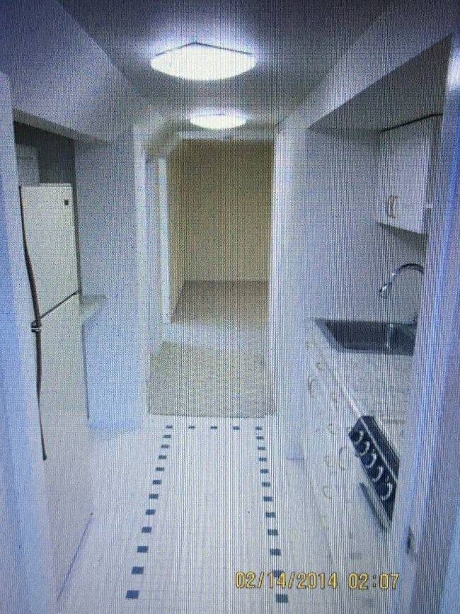 Kitchen - 210 Barton Ave Unit 1