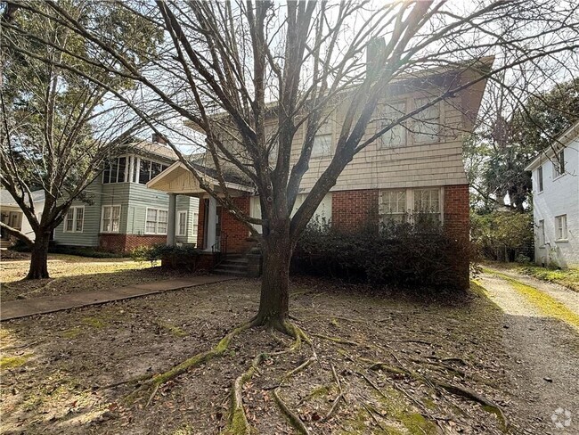 Building Photo - 1863 Hunter Ave Rental