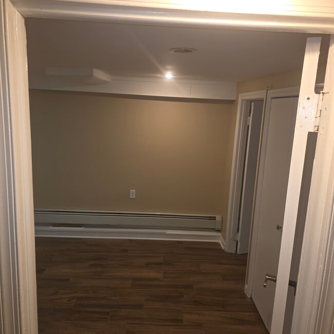 Photo - 20 Jardine Pl