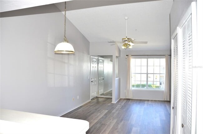 Photo - 140 Reserve Cir Unit 200