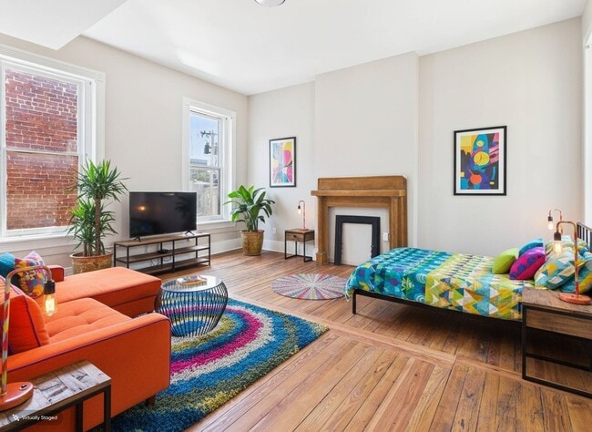 Photo - 7 E Franklin St Unit 6
