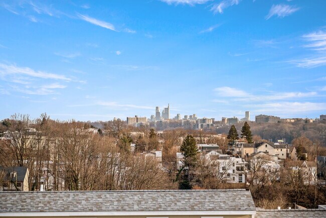 Photo - 330 Wright St