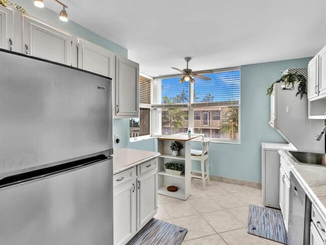 Photo - 5200 N Ocean Blvd Unit 203b