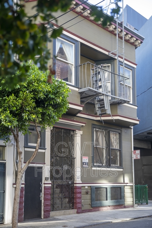 Building Photo - 319 Ivy St Rental