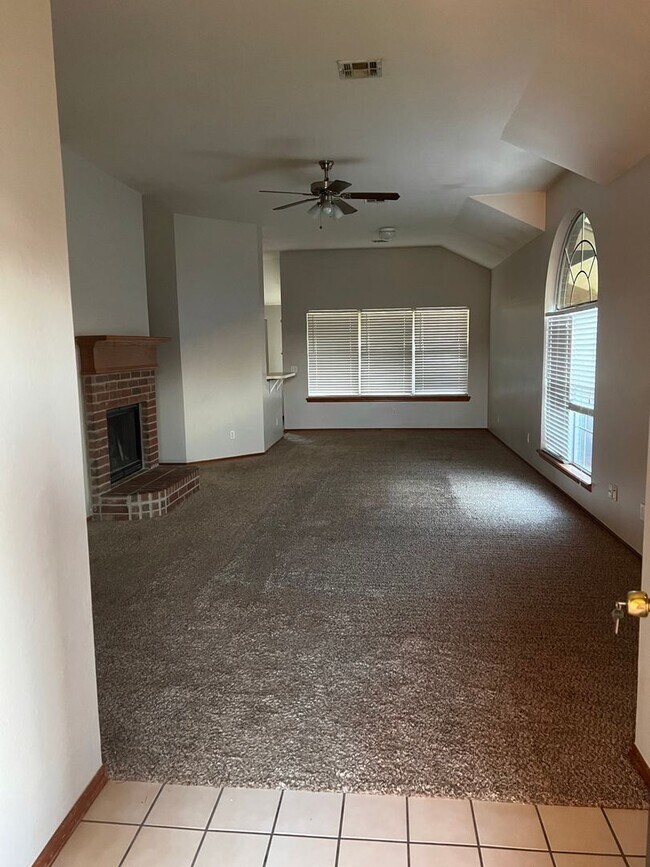 Photo - Beautiful edmond home for lease