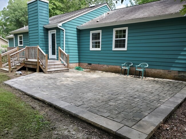 Photo - 141 The Maine