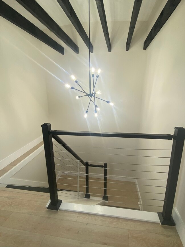 Building Photo - 427 Klotter Ave Unit Apartment E