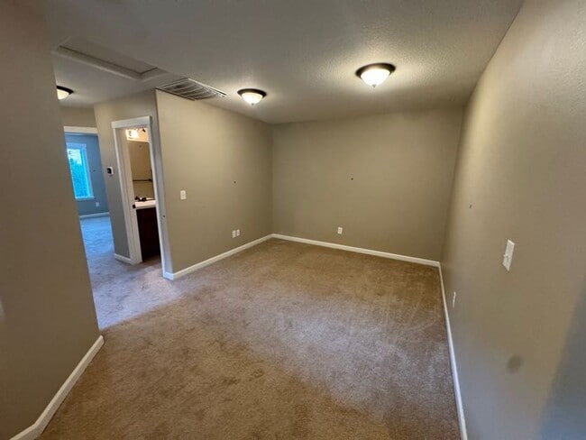 Photo - Spacious 3 Bedroom, 2.5 Bathroom Home in Prime Location