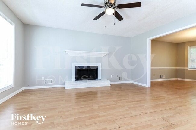 Photo - 2021 Buckley Trail