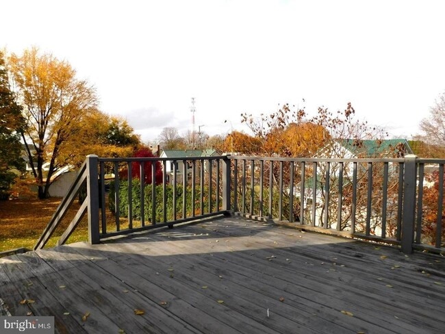 Photo - 418 S Carlisle St