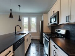 Photo - 818 Parker St Unit 1