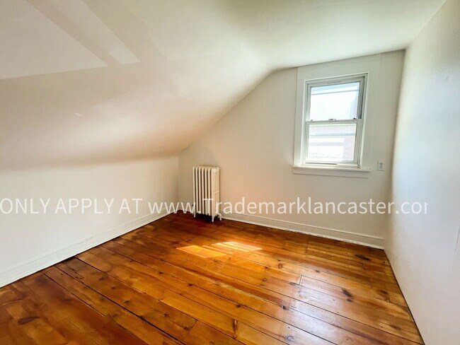 Photo - 763 Manor St