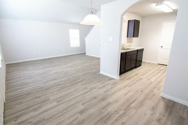 18546 Rock Flats Ravine Dr