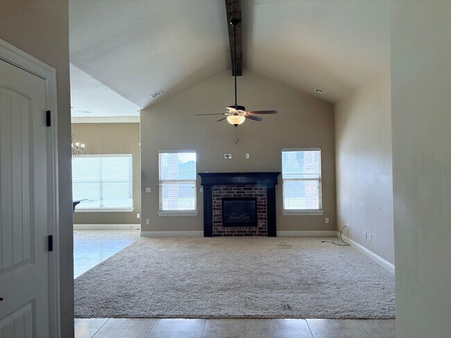 Photo - Large four bedroom home in Edmond