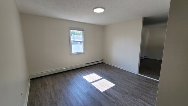 Photo - 8 William St Unit Floor 2