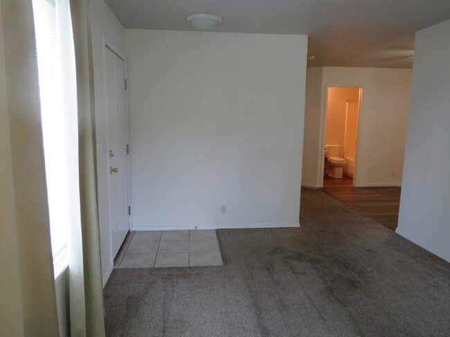 Photo - 2112 S Longmont Ave