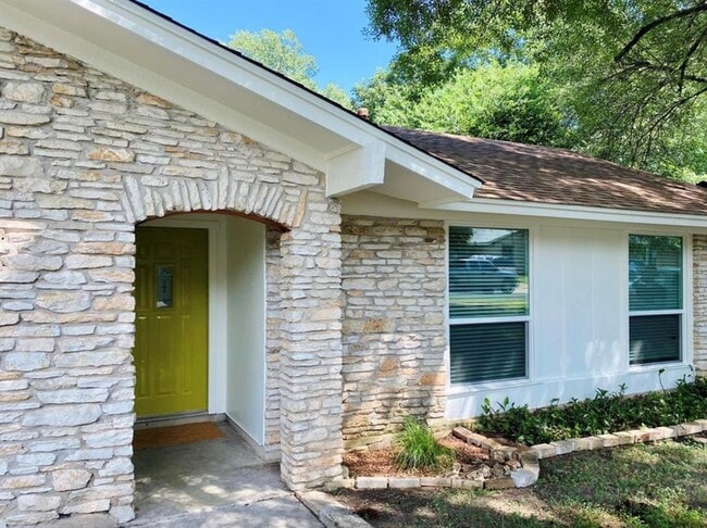 Photo - 6109 Glen Meadow Dr