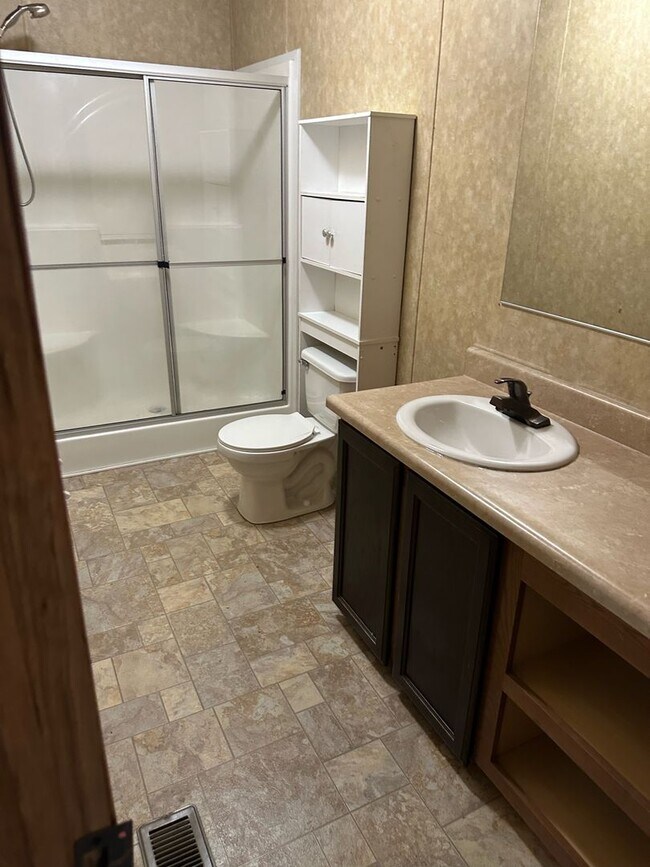 Photo - 3 Bed, 2 Bath Trailer
