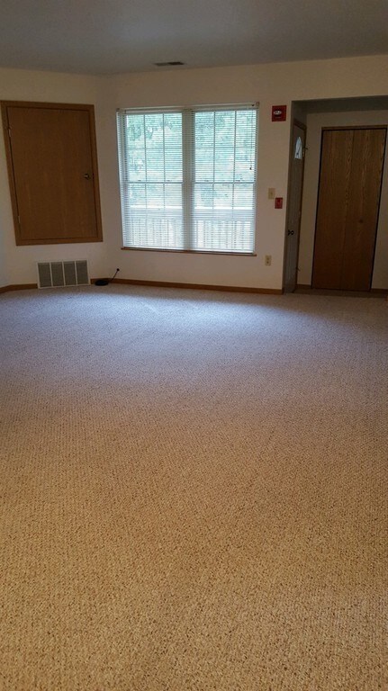 Photo - Fox Ridge LuxuryApartments
