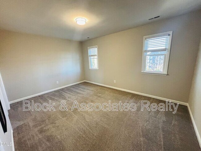 Photo - 2922 Glenridge Dr Unidad B