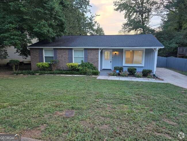 Building Photo - 5349 Tracey Dr Rental
