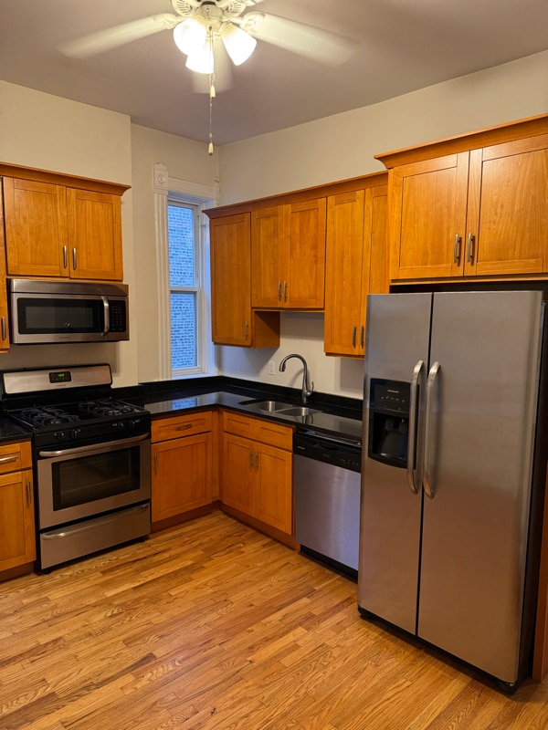 Photo - 1456 N Maplewood Ave Apartment Unit 3R