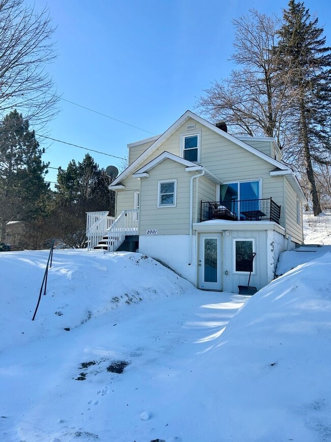 Photo - AVAILABLE JUNE - Updated 4 Bed 2 Bath