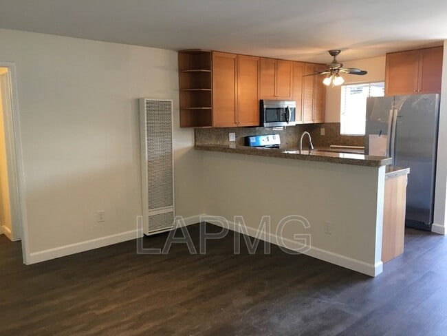 Photo - 18530 Hatteras St Condo Unit 226