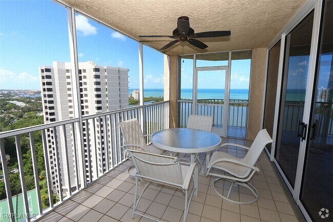 Building Photo - 5550 Heron Point Dr Unit 2004 Rental