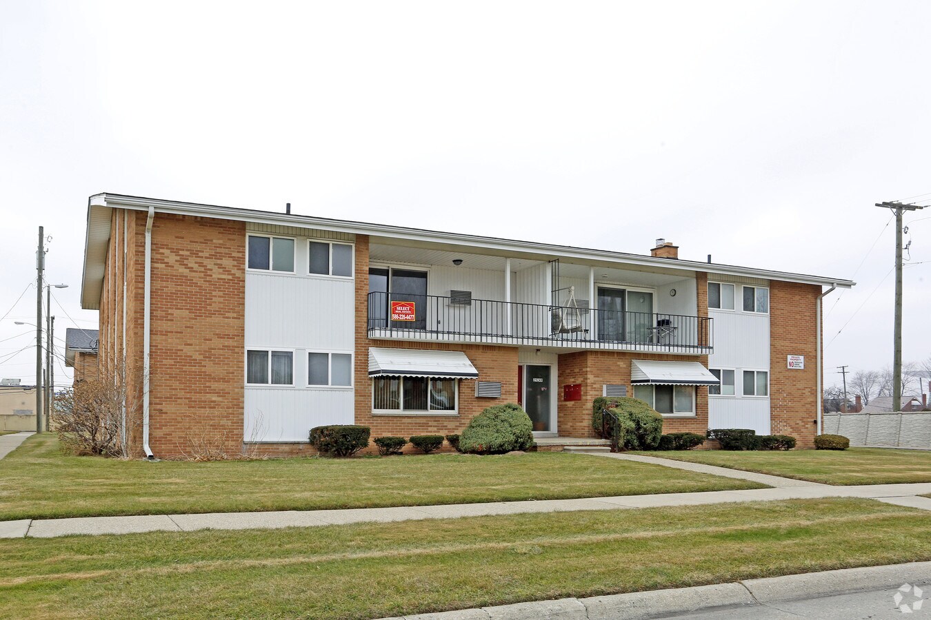 Photo - North Hampton Square