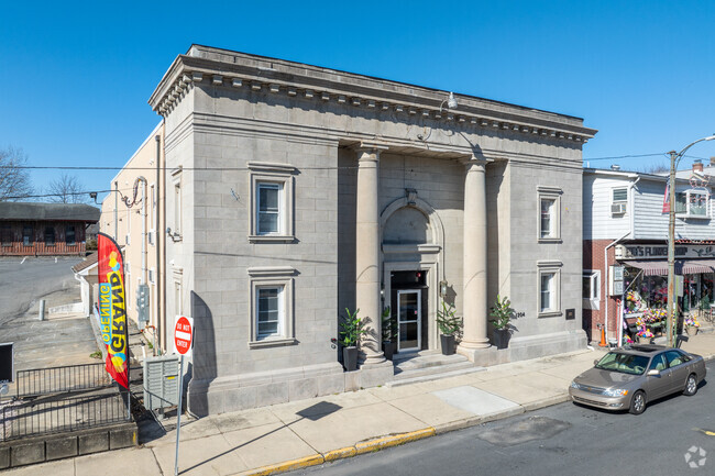 Apartments on Main - Apartments on Main