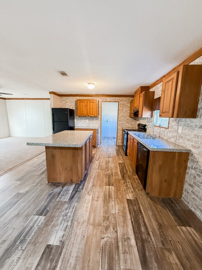 Photo - 1430 Shadeville Rd