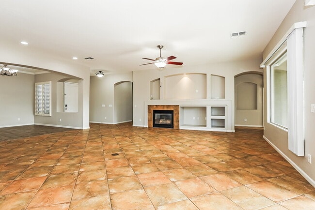 Photo - 3927 E Dubois Ave