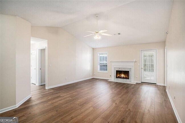 Photo - 2533 Morning Glory Pl NW