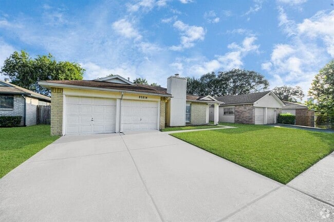 Building Photo - 20214 Apache Gardens Ln Rental