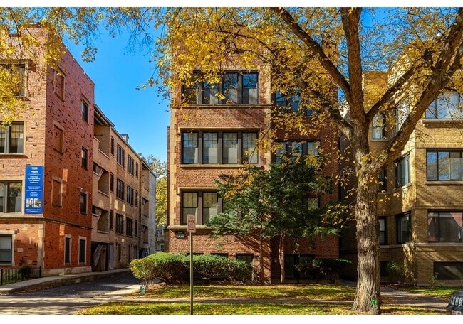 Building Photo - 1132 Maple Ave Unit 2