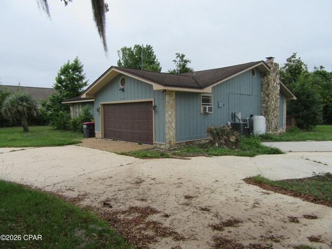 8629 Deerpoint Dr