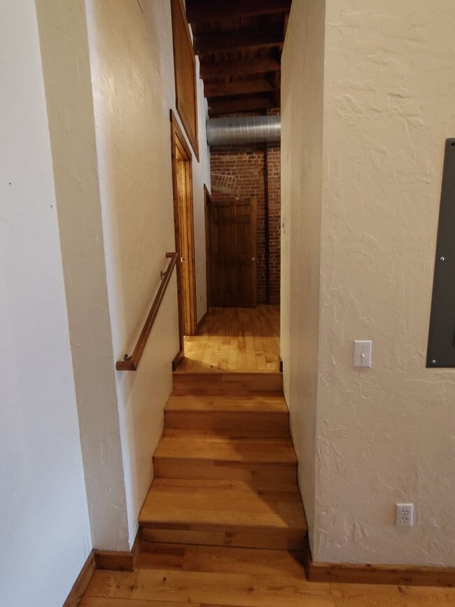 Photo - 601 N National Ave