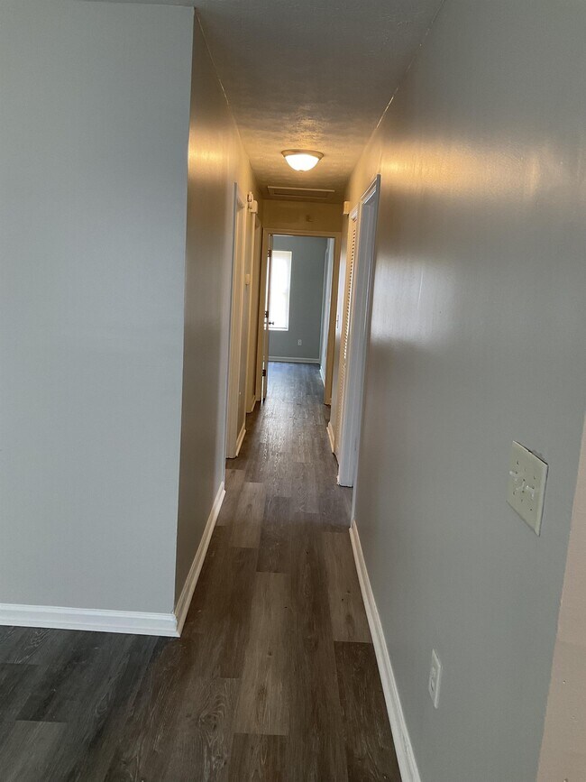 Photo - 3514 Youmans St