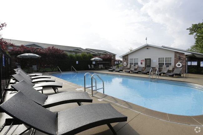 Photo - Stone Ridge Square