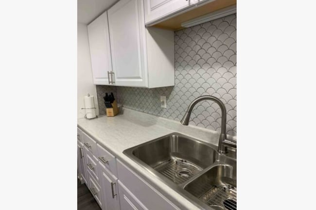 Photo - 3834 Kensingwood Trce