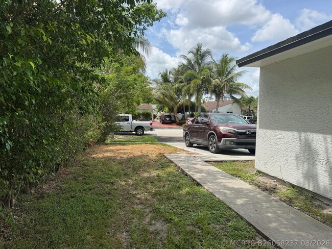 Photo - 5335 NW 5th St